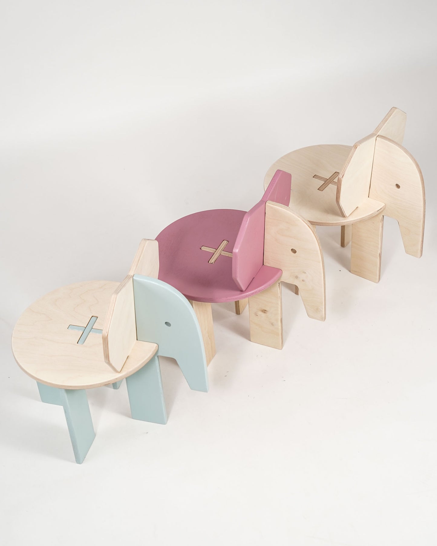 Elefanten Kinderstuhl aus Holz zum zusammenstecken