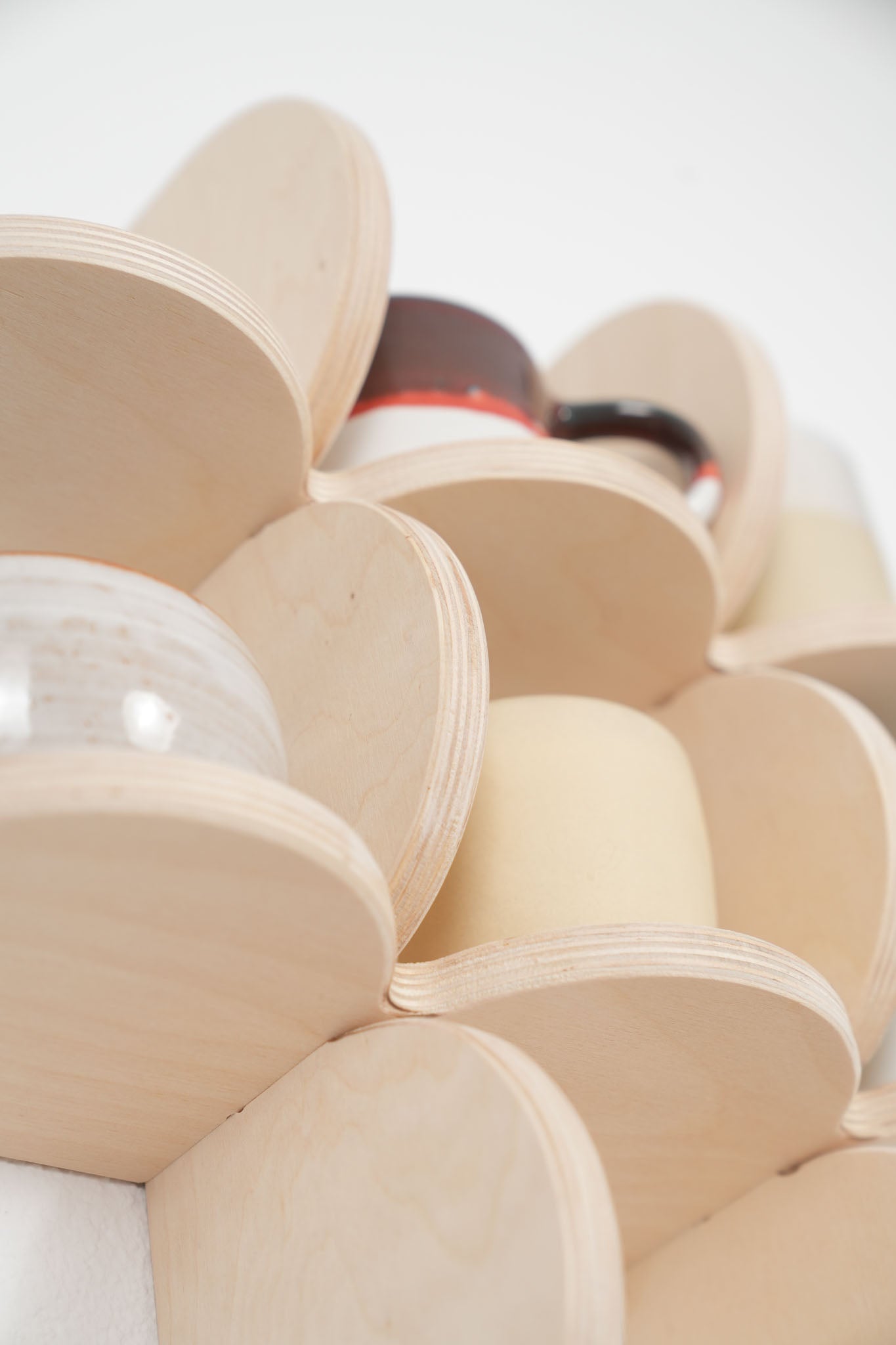 DIY Tassenregal aus Holz - Bauanleitung + Schnittmuster