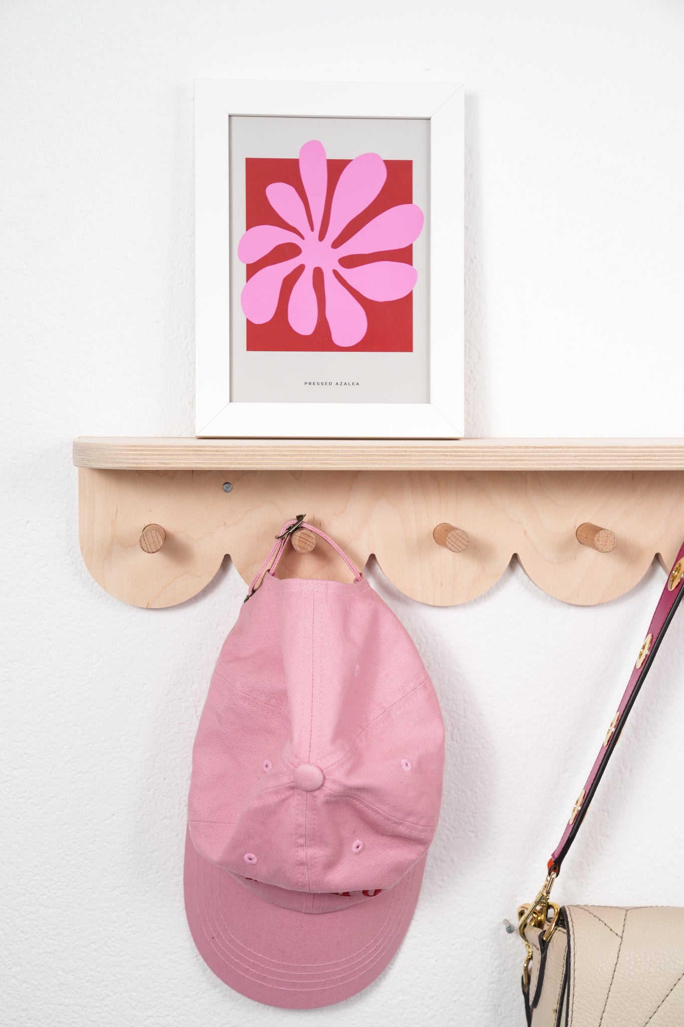 Garderobe & Bilderleiste im Wavy Design