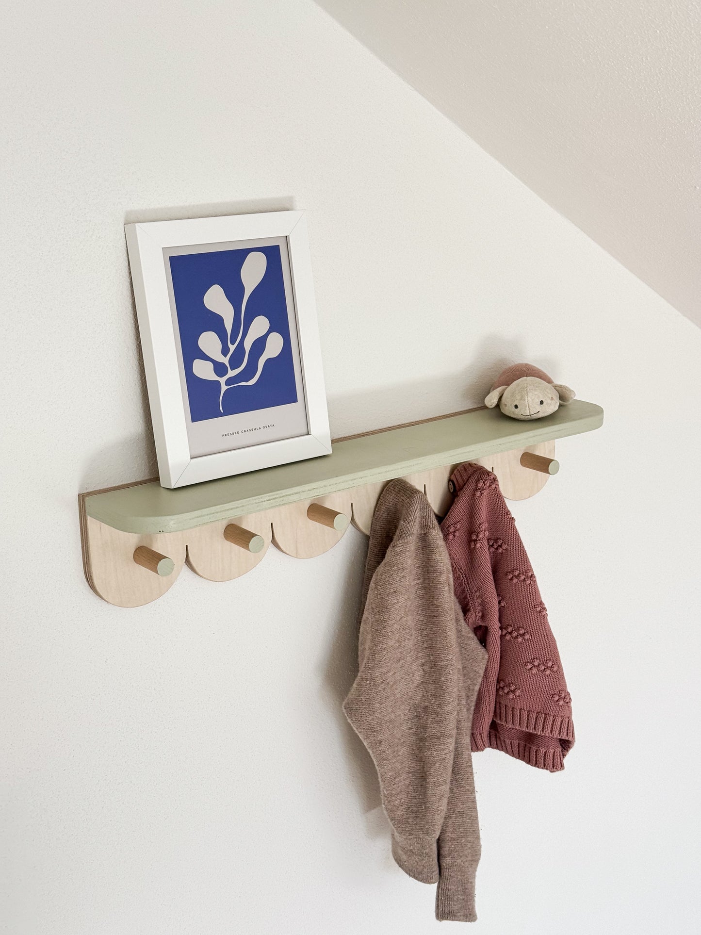 Garderobe & Bilderleiste im Wavy Design