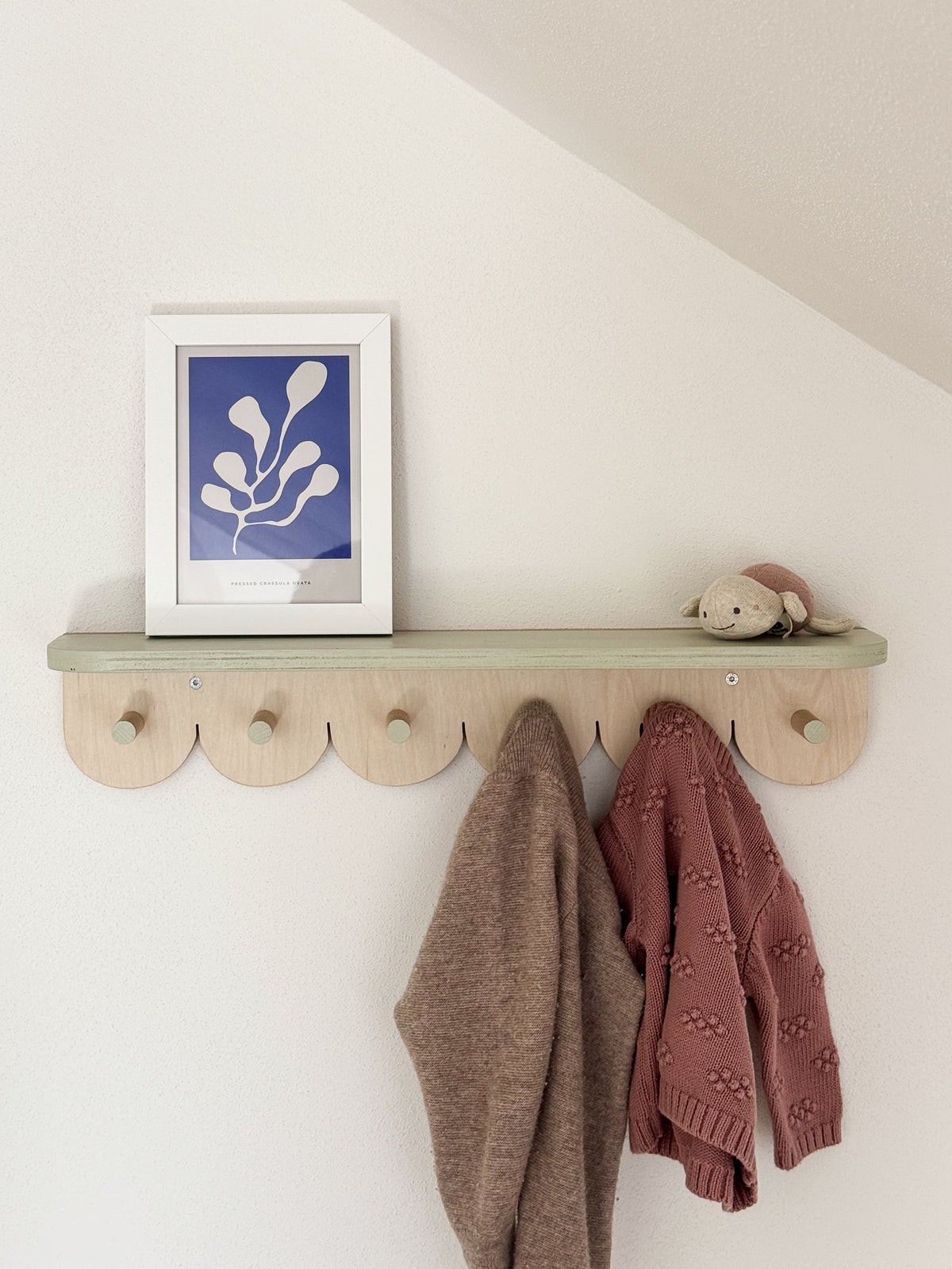 DIY Bauanleitung mit Schnittmuster für eine coole Garderobe